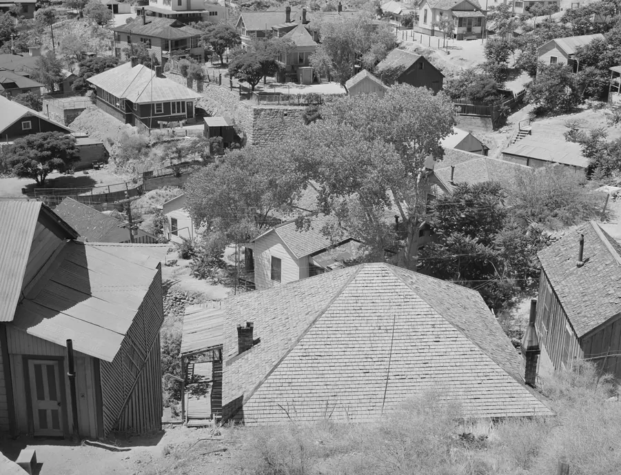 Rooftops of hillside houses in Bisbee in 1940